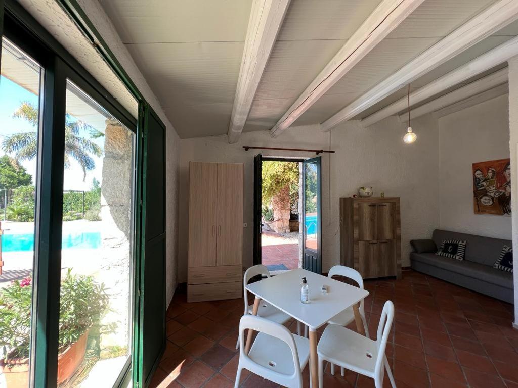 Etico La Casa Di Toti Couette-café